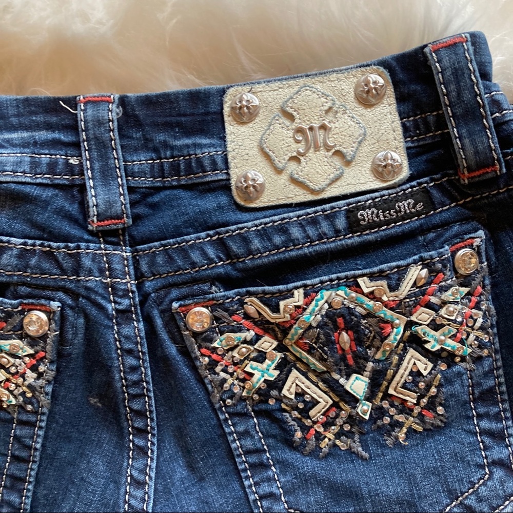 Miss Me Mid Rise Easy Crop Jeans